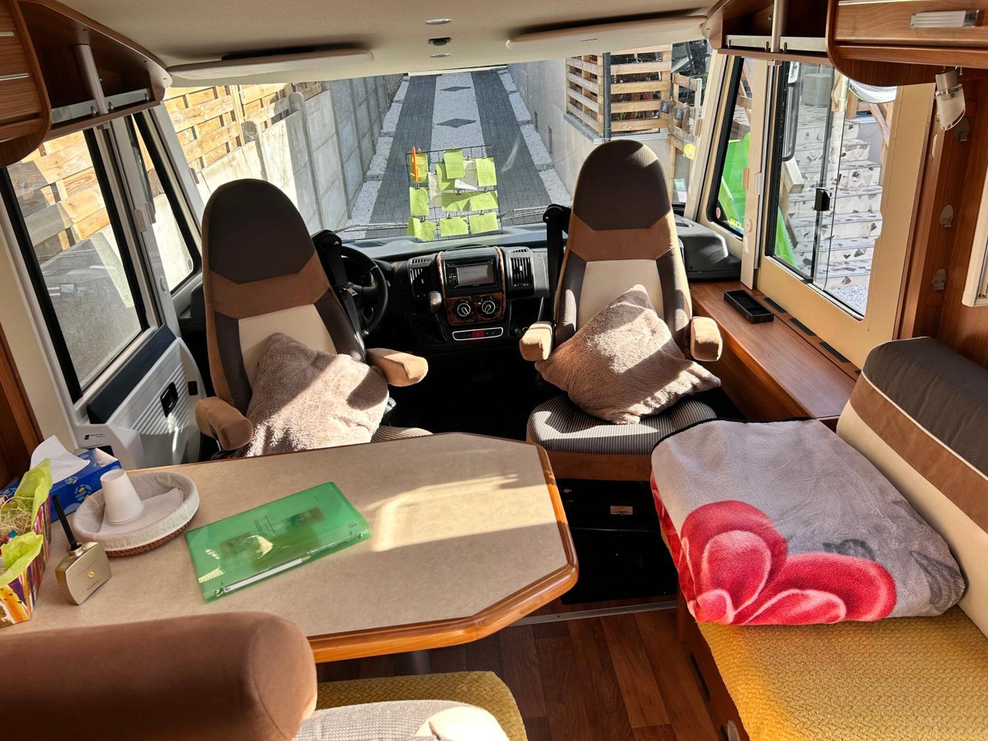 Terrain De Loisirs En Plein Centre De Lievin Camping Car 외부 사진